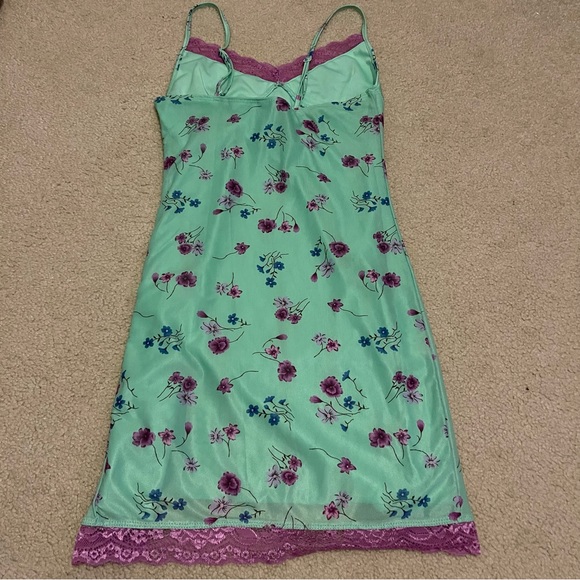 Motel Rocks Coti Dress - Picture 2 of 4